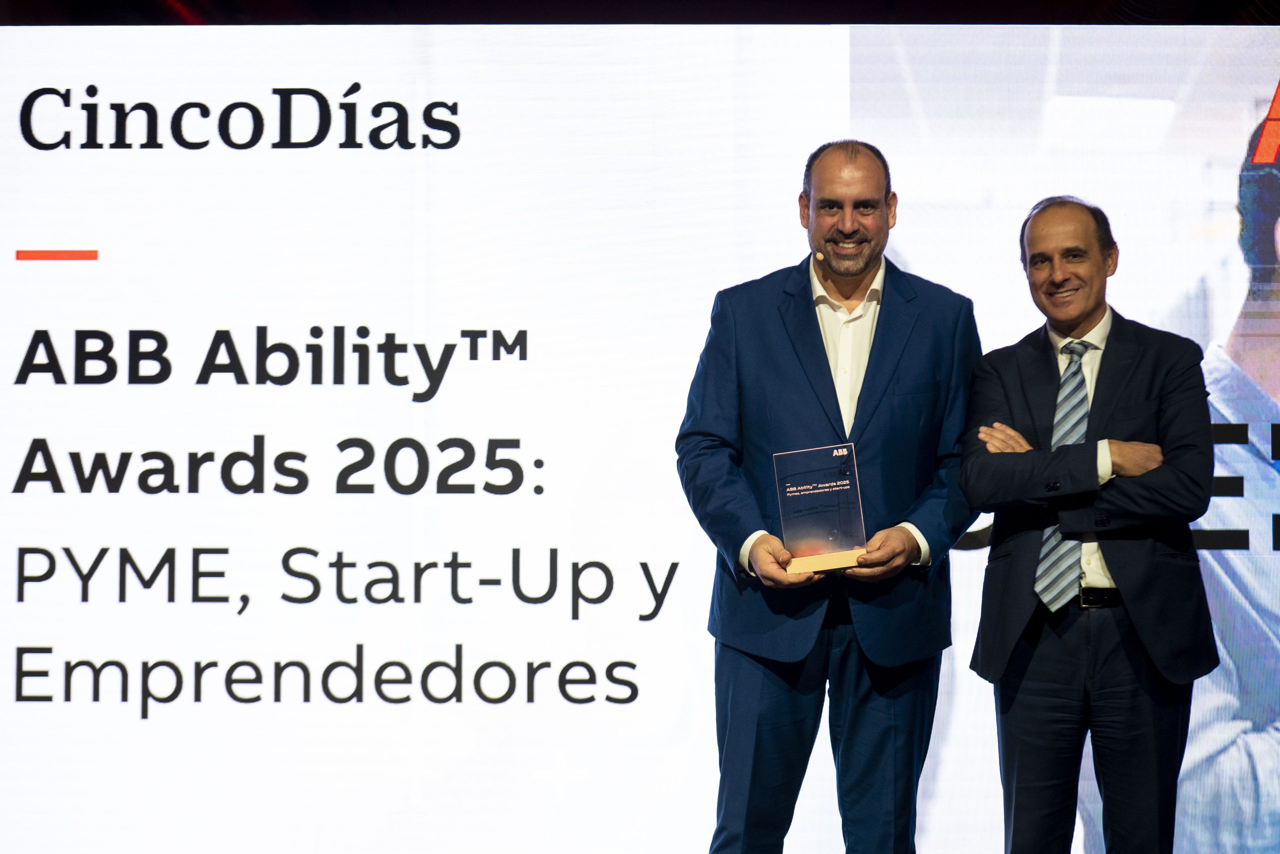 NOVEX, galardonado en los ABB AbilityTM Award 2025 por sus proyectos ARIES y Thermofire